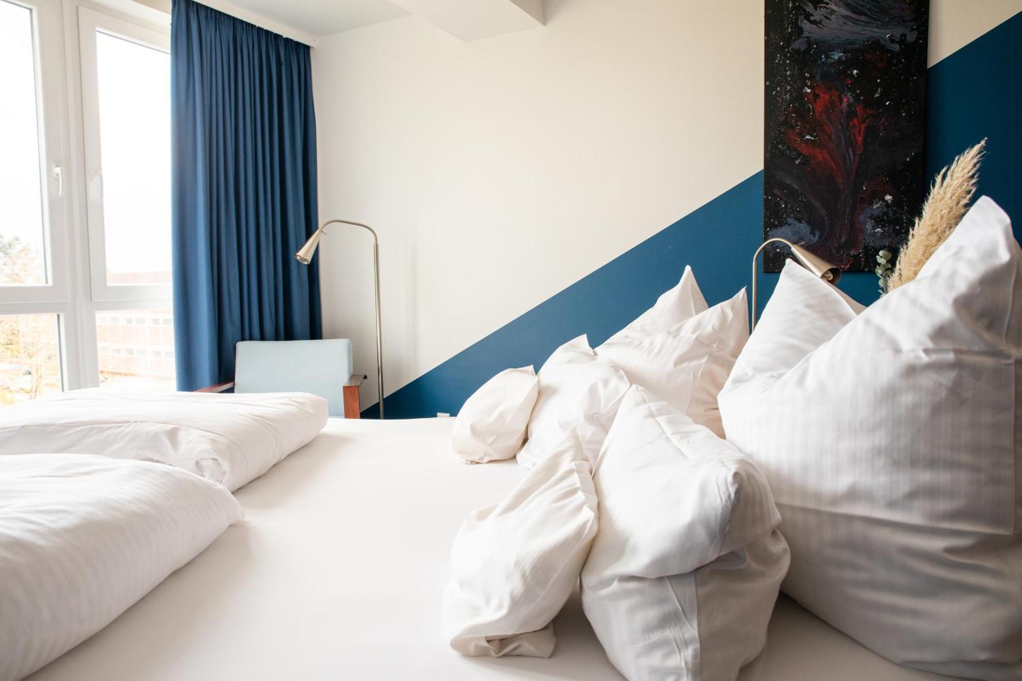 Mein Schlosshotel Heusenstamm Esterno foto
